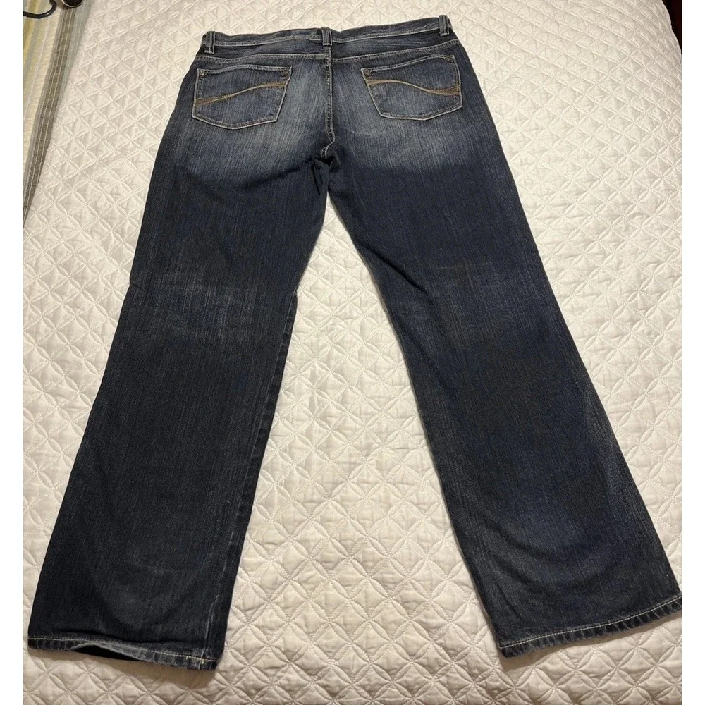 DKNY Soho Jean 36x32 Classic Heavy Denim Faded Straight Leg